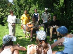 Cinc in Botanical garden,  Belgrade